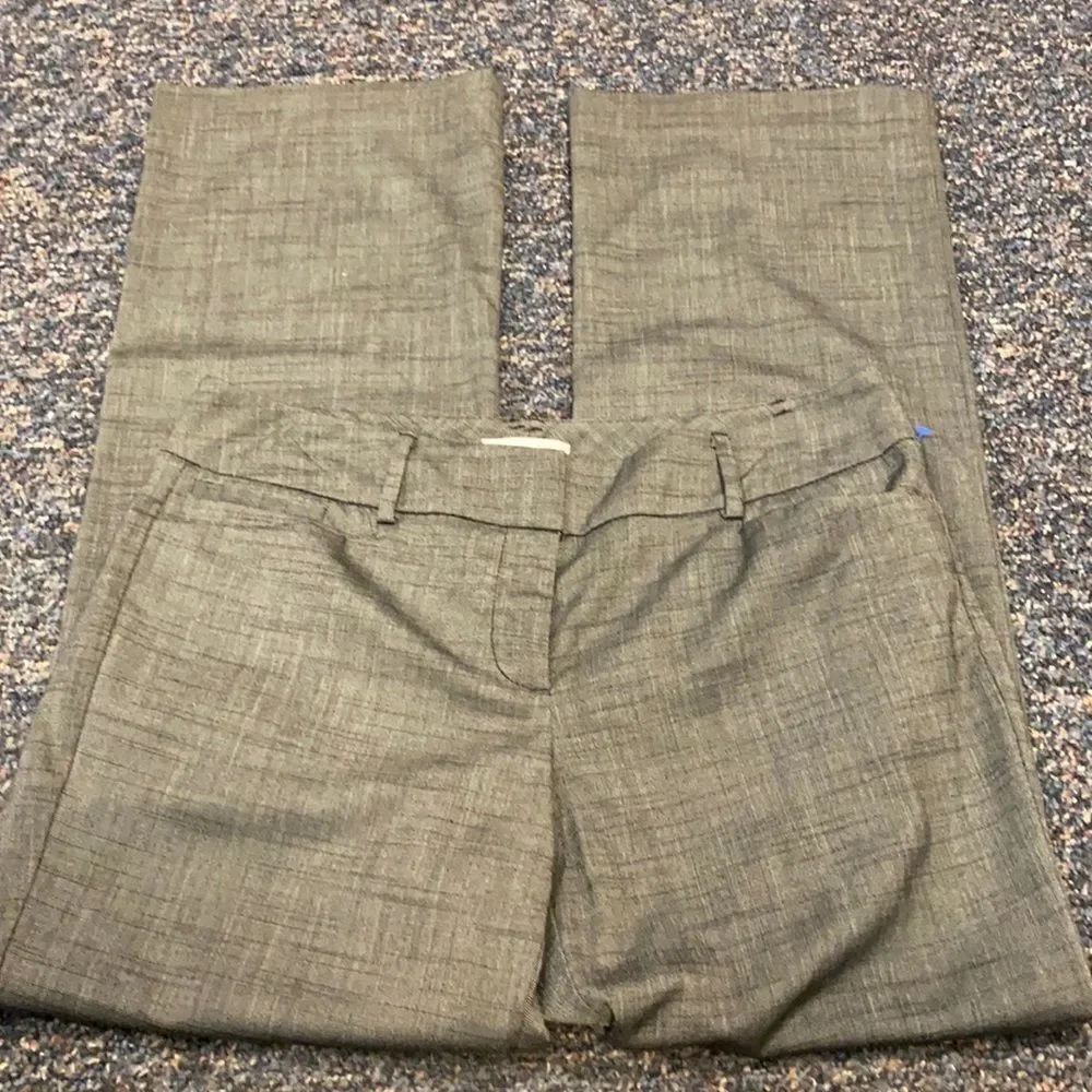 New York & Company Gray Office Pants sz. 8 petite